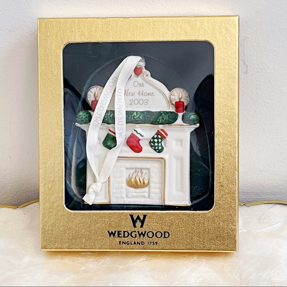 Wedgwood White Gold Trim Porcelain Fireplace Our New Home 2003 Ornament Boxed